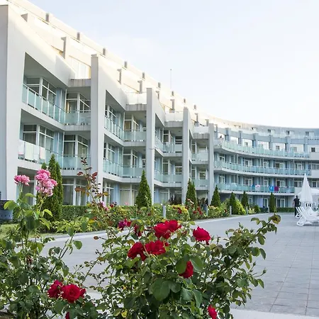 Aparthotel Black Sea Star 3*