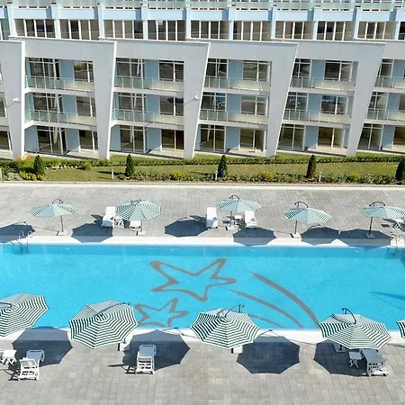 公寓式酒店 Black Sea Star 3*