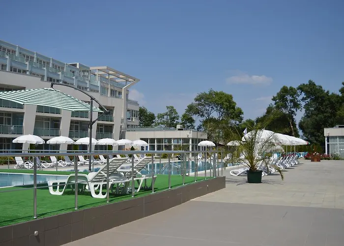 Black Sea Star 索佐波尔