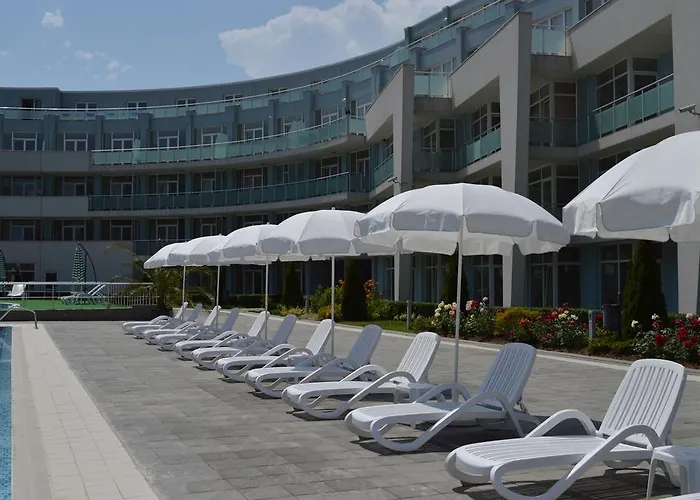 Black Sea Star 公寓式酒店 3*