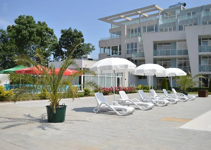 公寓式酒店 Black Sea Star