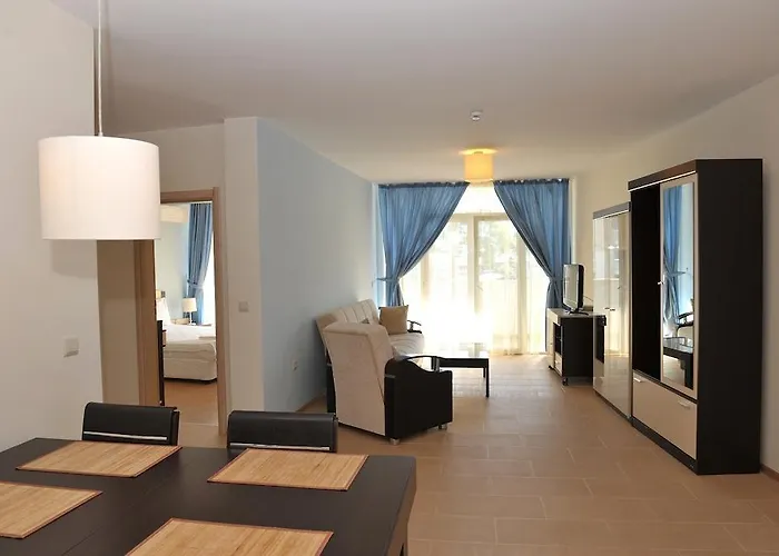 Black Sea Star 索佐波尔