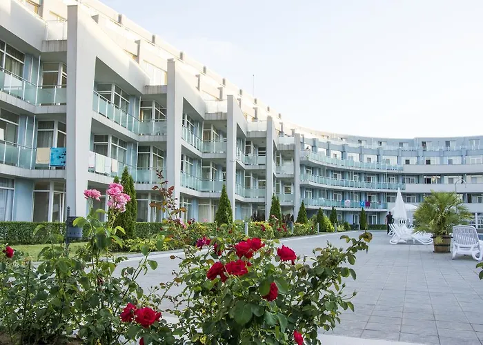 公寓式酒店 Black Sea Star 3*