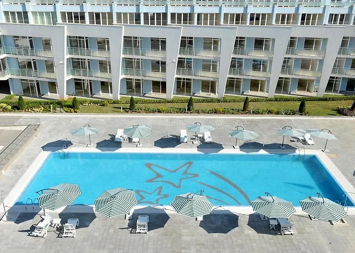 公寓式酒店 Black Sea Star 3*